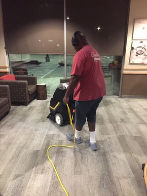 Commercial Cleaning in Lincoln, NE (2)