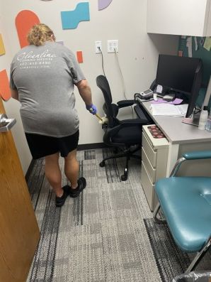 Commercial Cleaning in Lincoln, NE (2)
